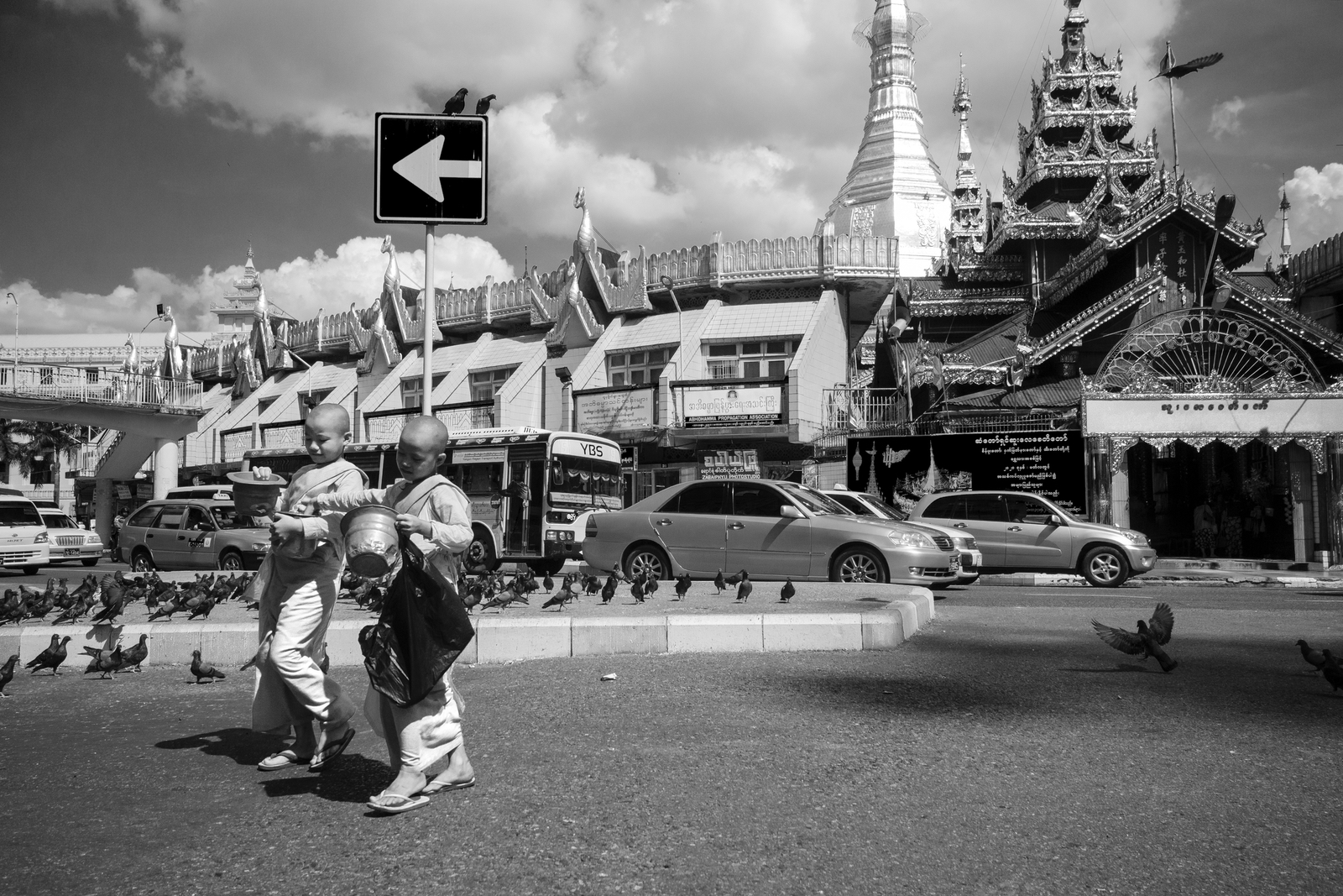 Short description of photo 1